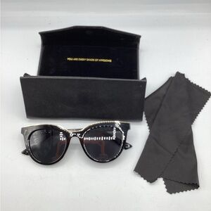 Prive Revaux The Kiki Polarized Sunglasses Black